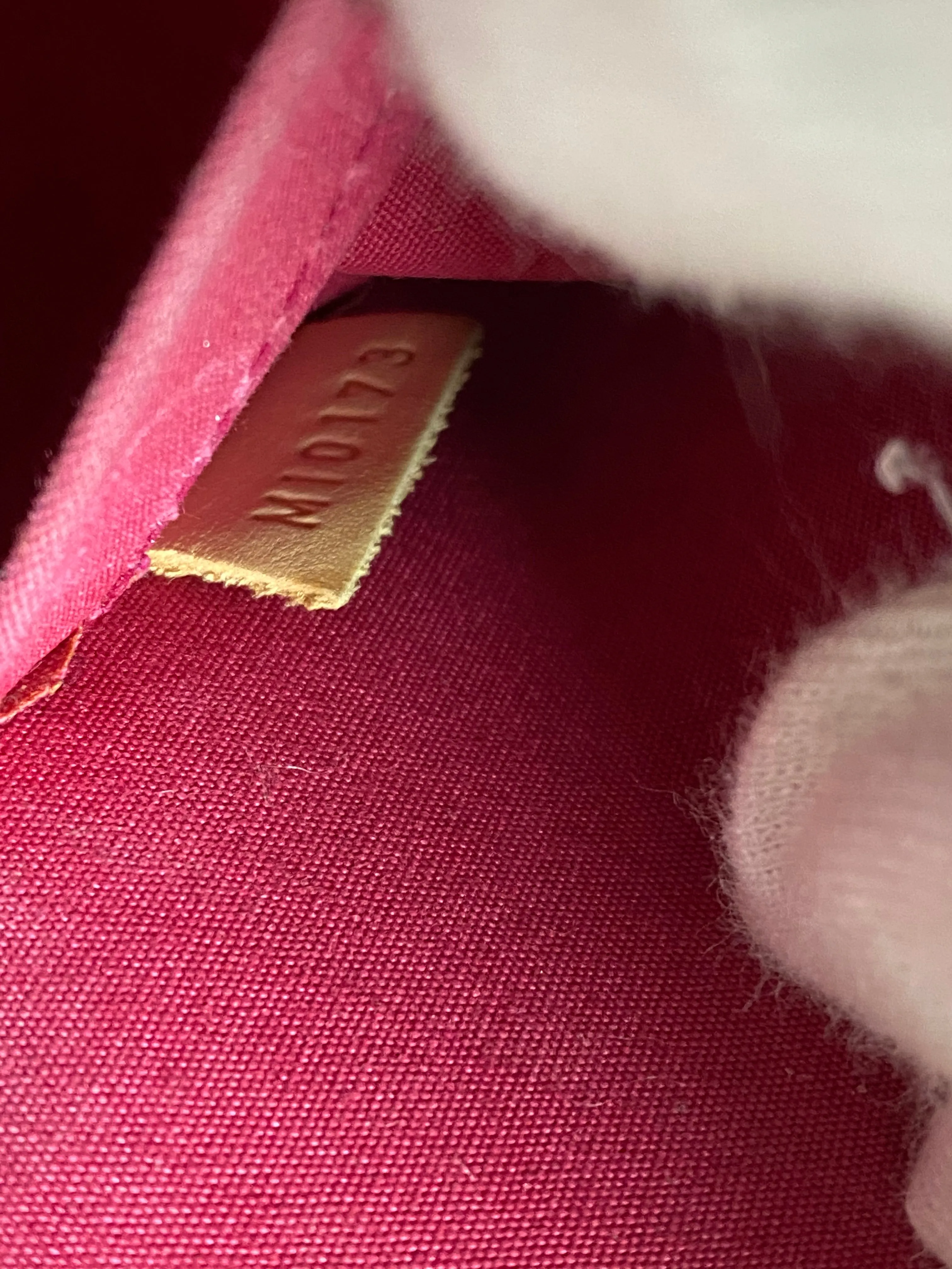 Louis Vuitton Alma BB Vernis Fuchsia Rose Indien Crossbody Bag