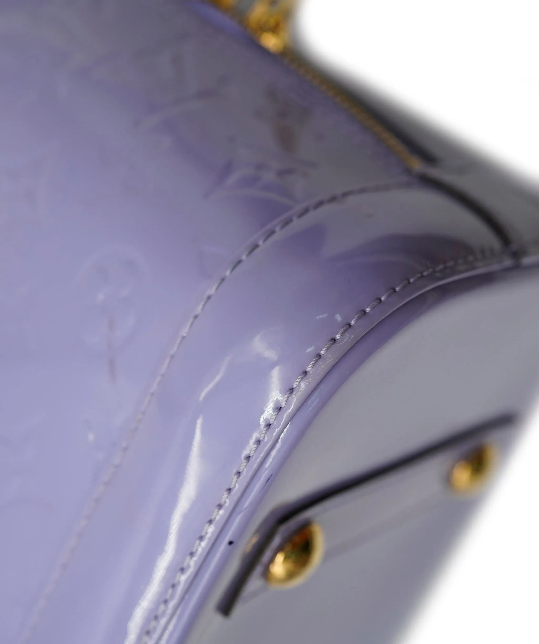 Louis Vuitton Alma Patent bag ALC0519