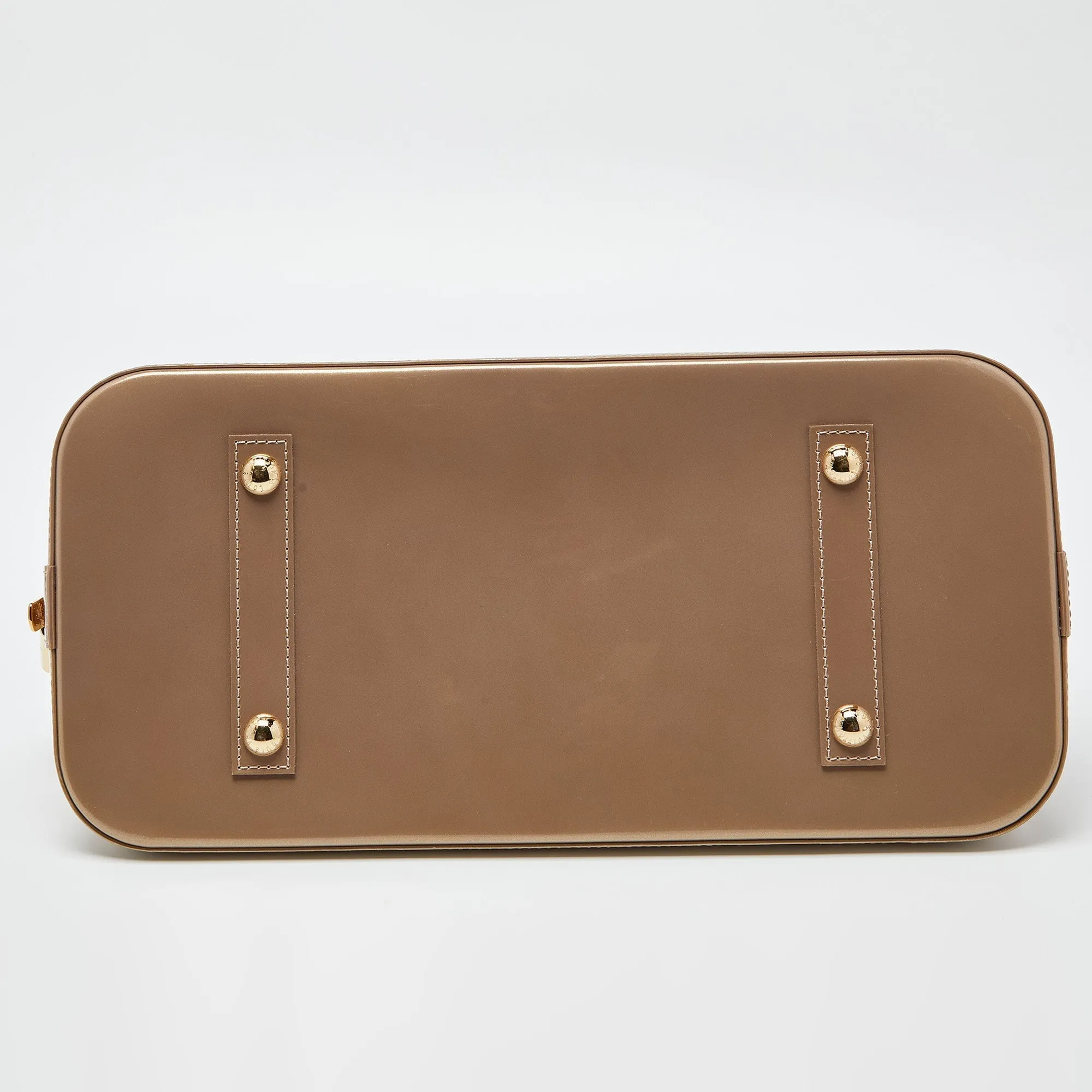 LOUIS VUITTON Beige Poudre Monogram Vernis Alma GM Bag