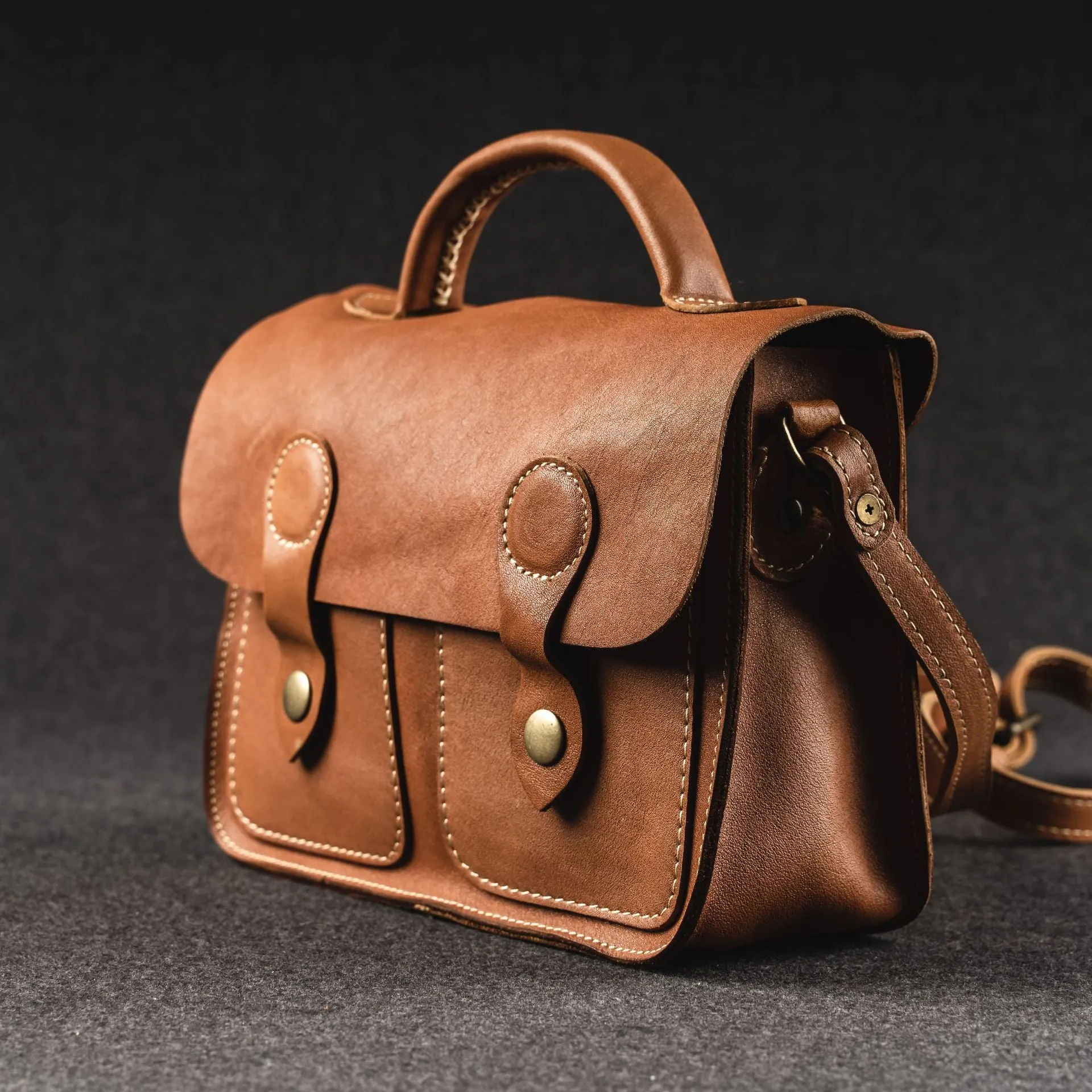 YAAGLE Female Portable Real Leather Flap Shoulder Handbag YG7116